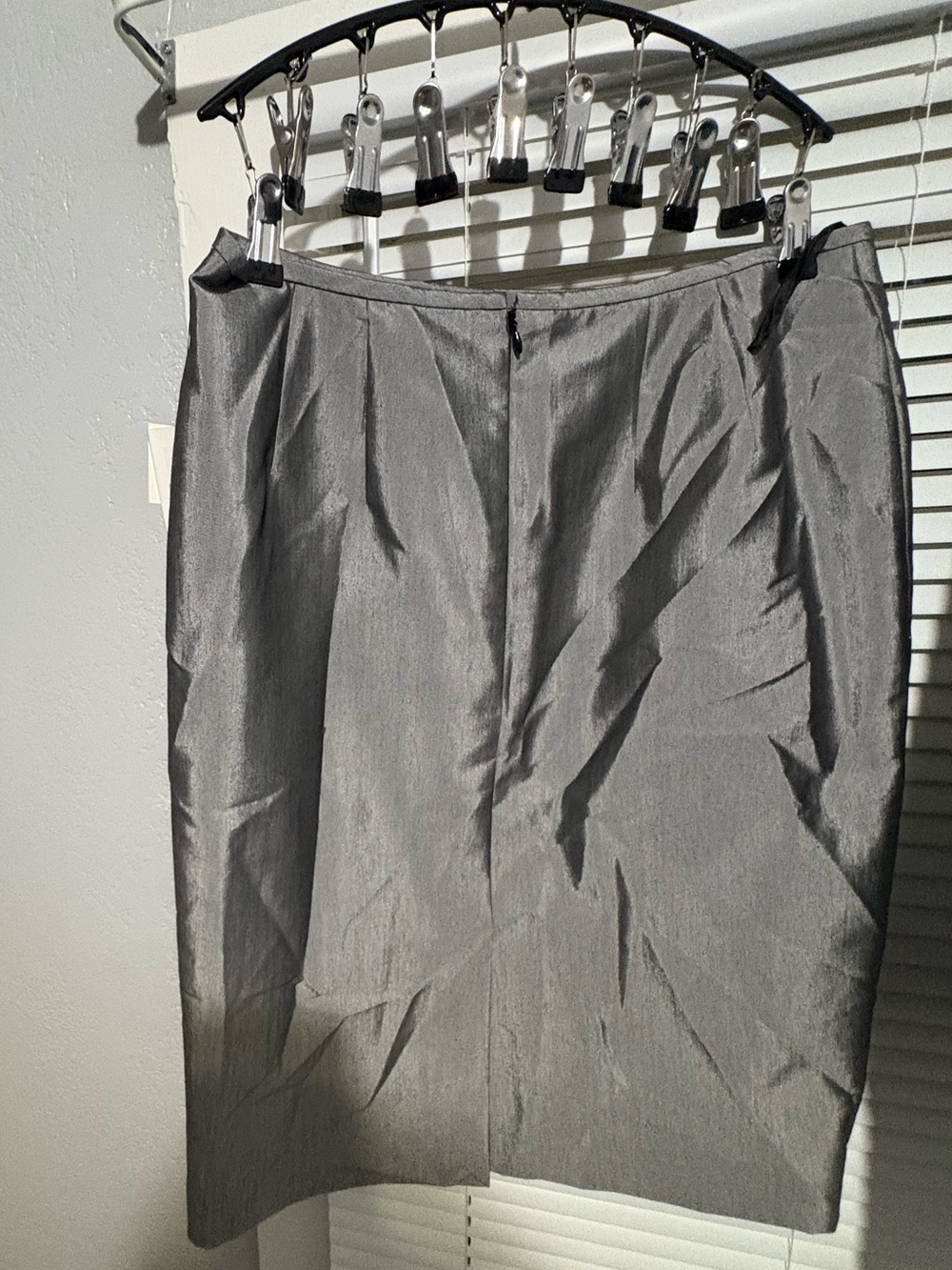 Calvin Klein Silver-Gray Pencil Skirt